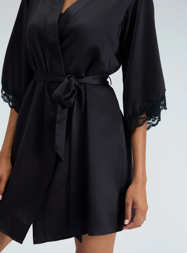 Matte satin short robe