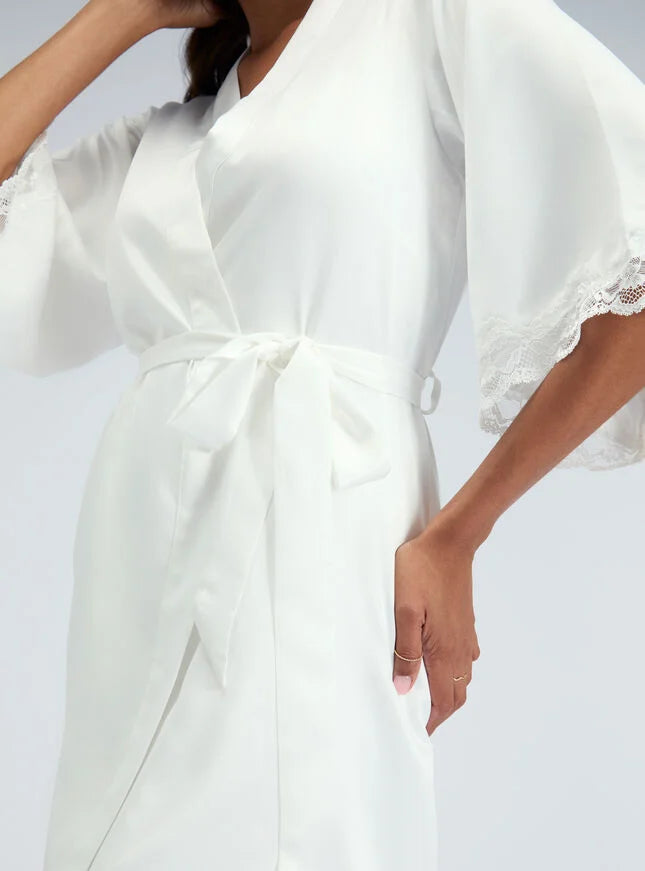 Matte satin short robe