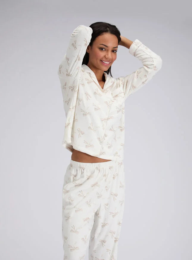Bow velour pyjama set